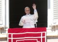 Detectan al Papa cáncer de pulmón