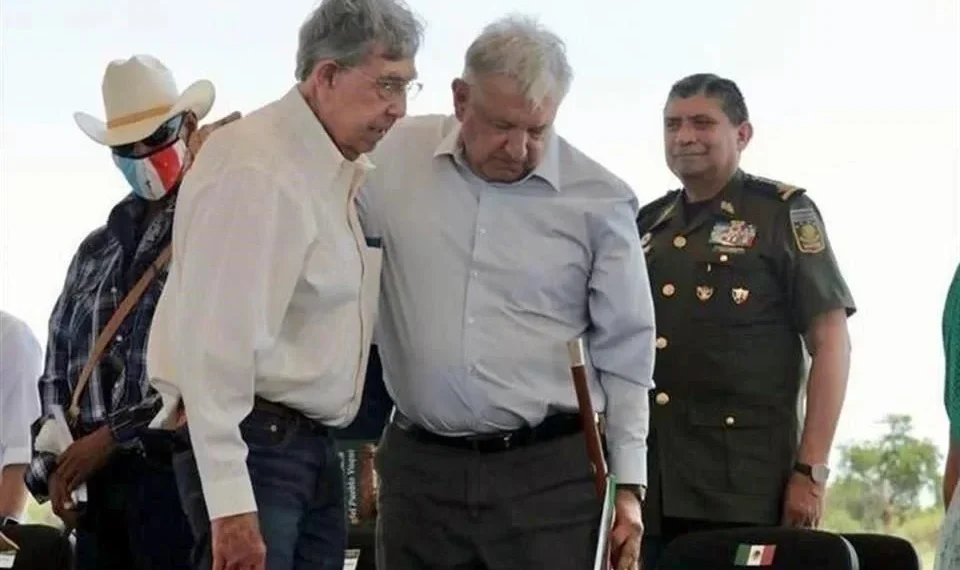 Sin Cárdenas realidad política sería otra, dice AMLO