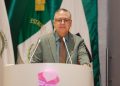 Escuelas deben acompañar a estudiantes cuando no puedan asistir a clases: Rubén González
