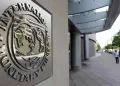 México debe hacer más para bajar su deuda: FMI