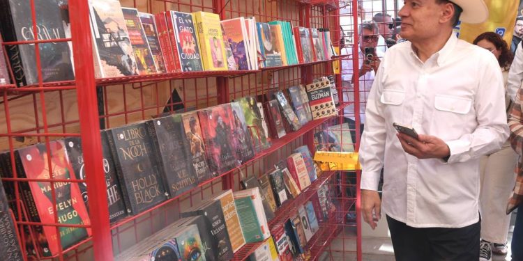 Con Feria del Libro Sonora 2026, Gobernador Durazo fortalece el acceso a la lectura y cultura