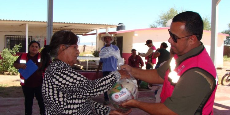 Lleva Ayuntamiento de Guaymas y Sistema DIF apoyo directo a familias afectadas tras el paso del huracán “Polo”