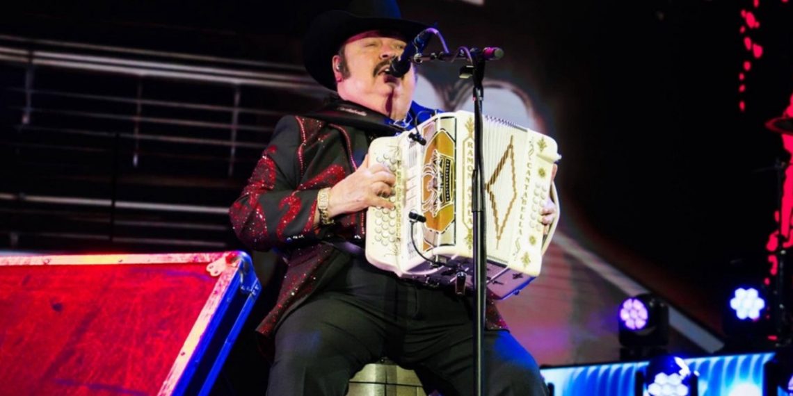 Concierto de Ramón Ayala acaba abruptamente con desalojo