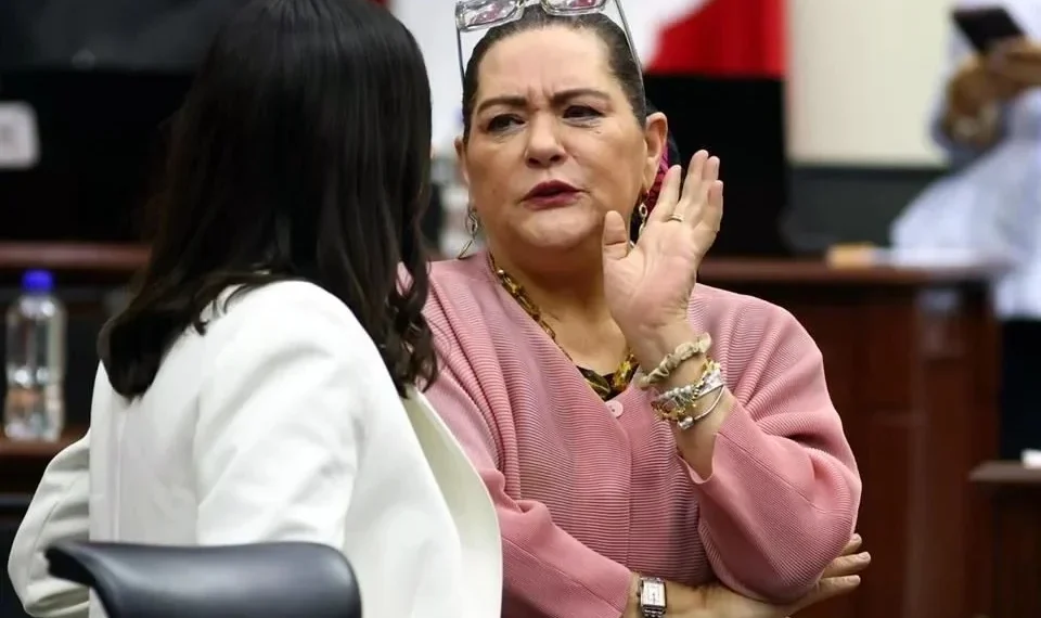 Advierte Taddei a consejeros del INE: ‘No me voy’