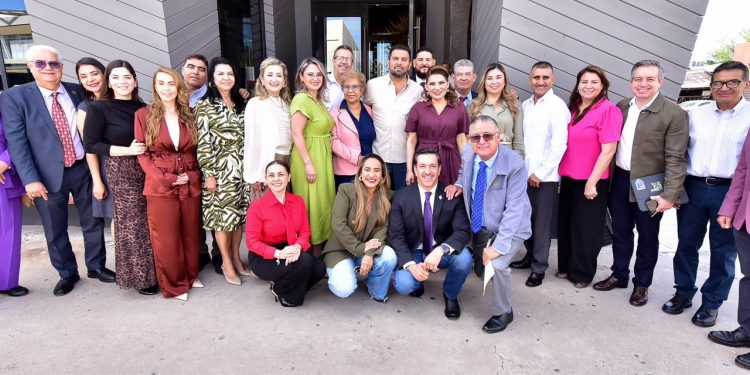 Lorenia Valles se reúne con diputadas y diputados locales de la transformación