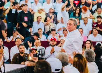Pío López Obrador va por diputación en Chiapas